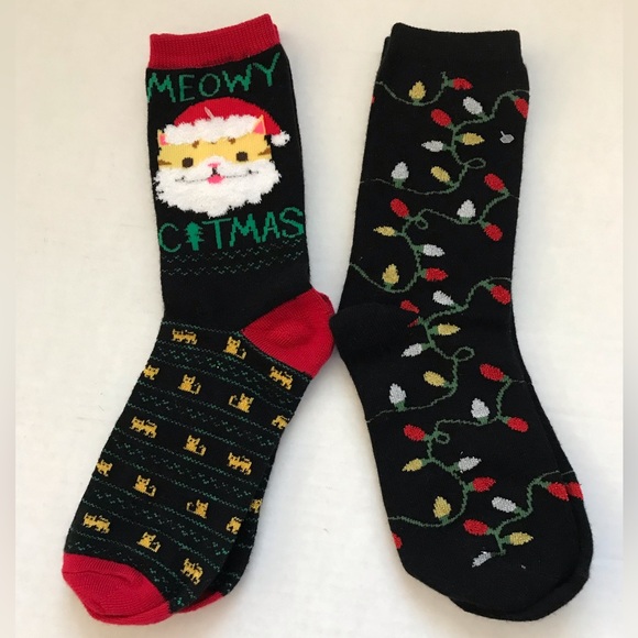 NWOT - Unisex Novelty Christmas Socks - 2 pairs - Picture 1 of 4